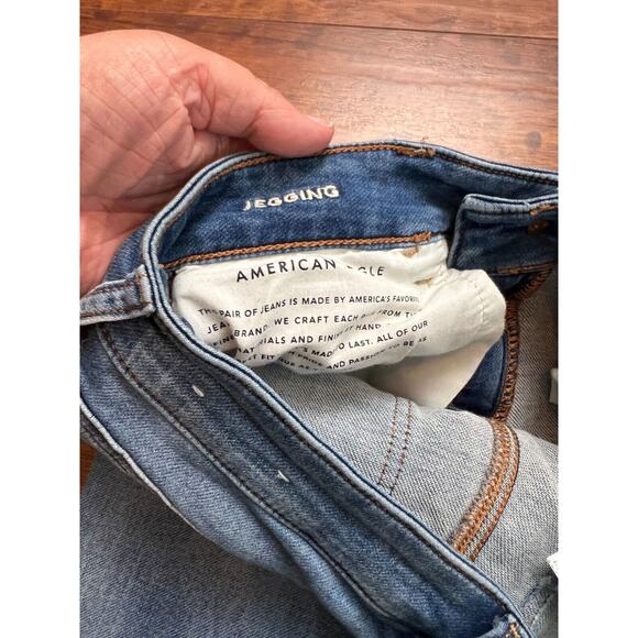 American Eagle Super Stretch Jegging Women's Size 4 Light faded wash jeans - Picture 7 of 10